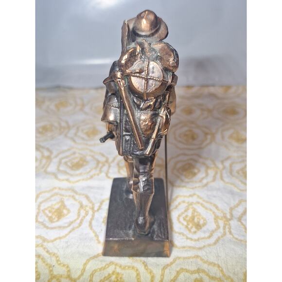 Vintage Solid Brass Alaska Pioneer Figurine – Gold Rush Prospector 4.75" - Picture 3 of 8